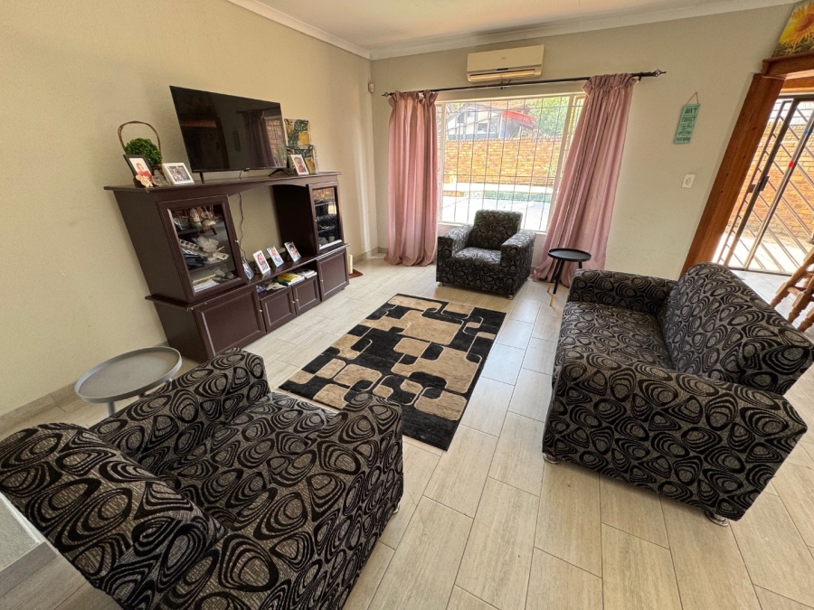 2 Bedroom Property for Sale in Birchleigh Gauteng