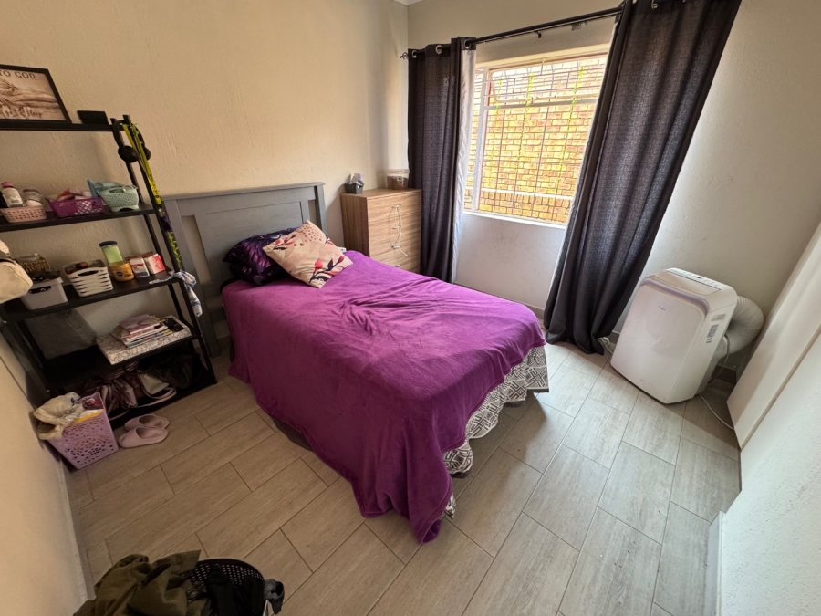 2 Bedroom Property for Sale in Birchleigh Gauteng