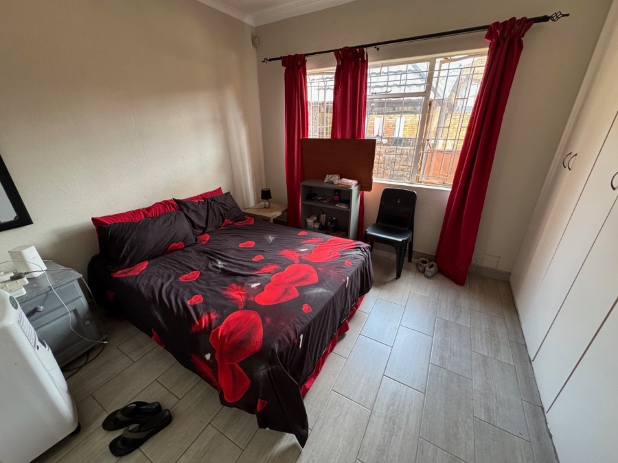 2 Bedroom Property for Sale in Birchleigh Gauteng