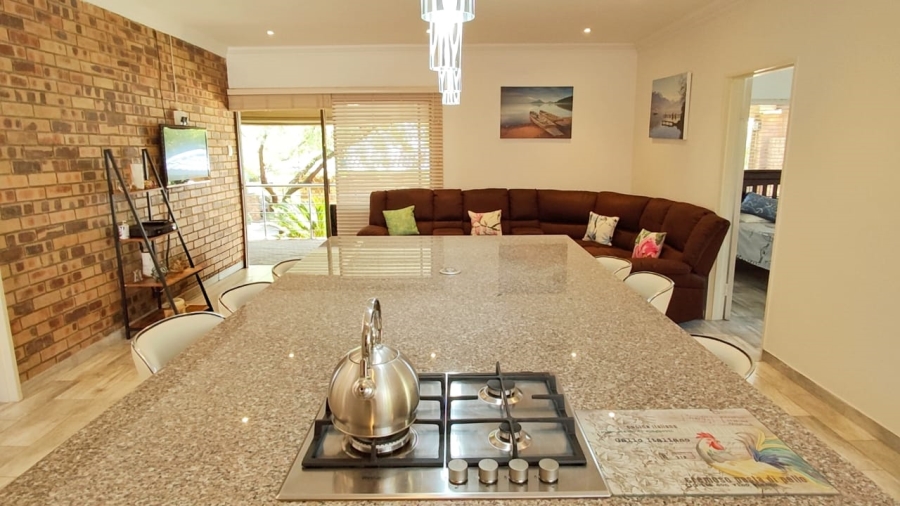 4 Bedroom Property for Sale in Vaal Marina Gauteng