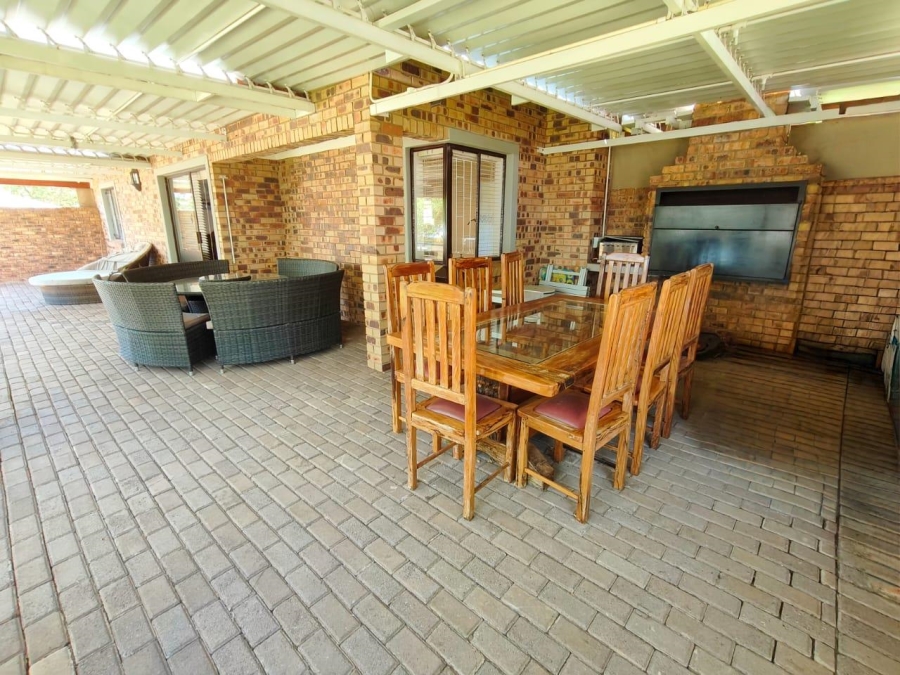 4 Bedroom Property for Sale in Vaal Marina Gauteng