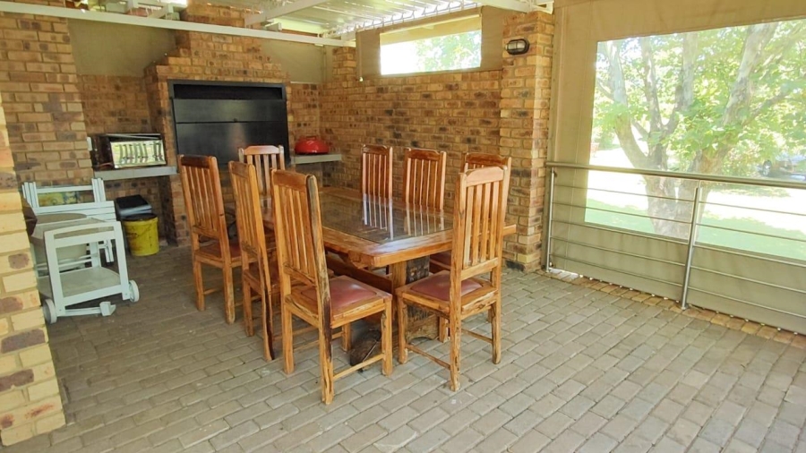 4 Bedroom Property for Sale in Vaal Marina Gauteng