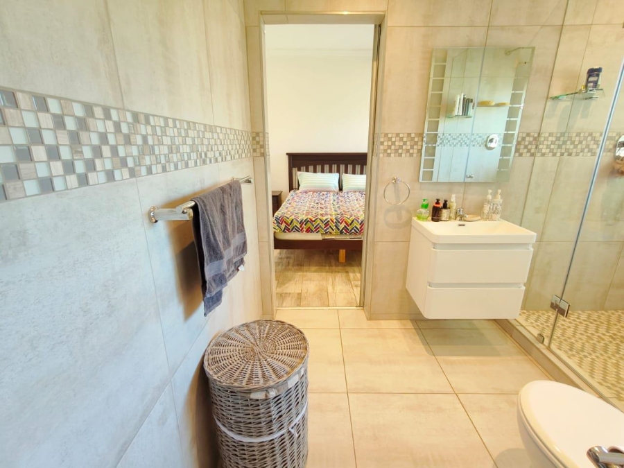 4 Bedroom Property for Sale in Vaal Marina Gauteng