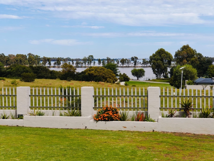 4 Bedroom Property for Sale in Vaal Marina Gauteng