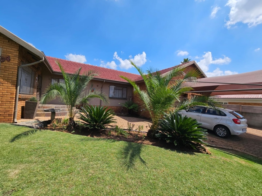 3 Bedroom Property for Sale in Visagie Park Gauteng