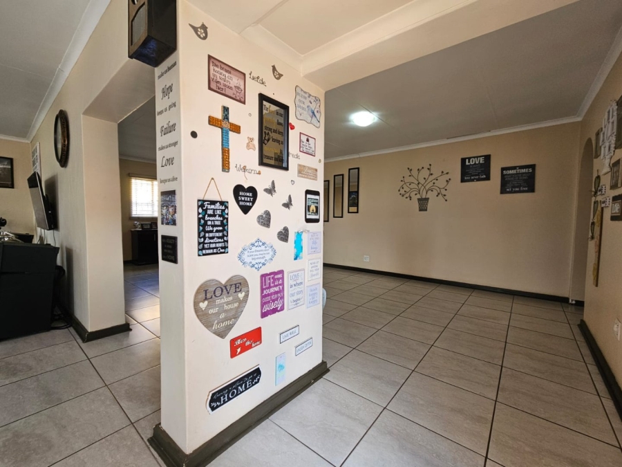 3 Bedroom Property for Sale in Visagie Park Gauteng