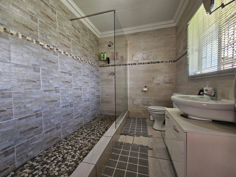 3 Bedroom Property for Sale in Visagie Park Gauteng