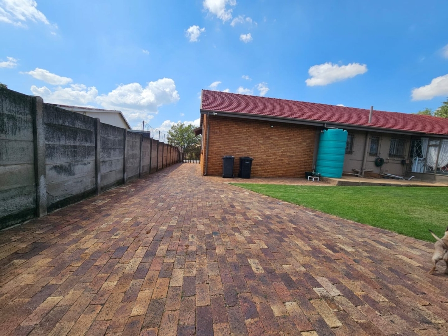 3 Bedroom Property for Sale in Visagie Park Gauteng