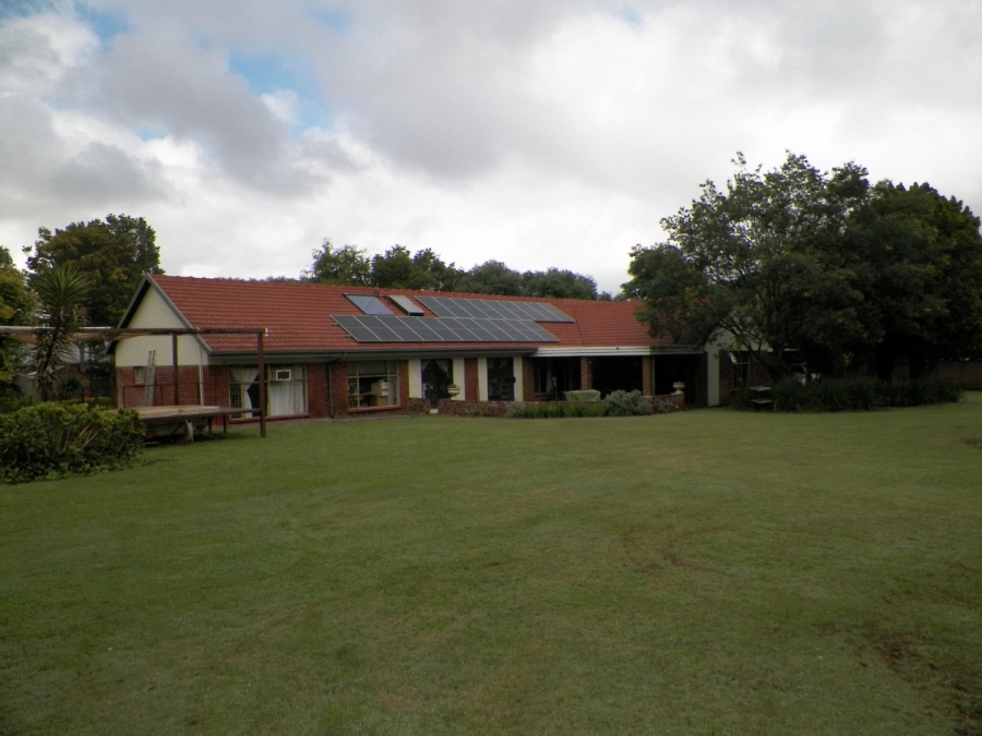 4 Bedroom Property for Sale in Raslouw Gauteng