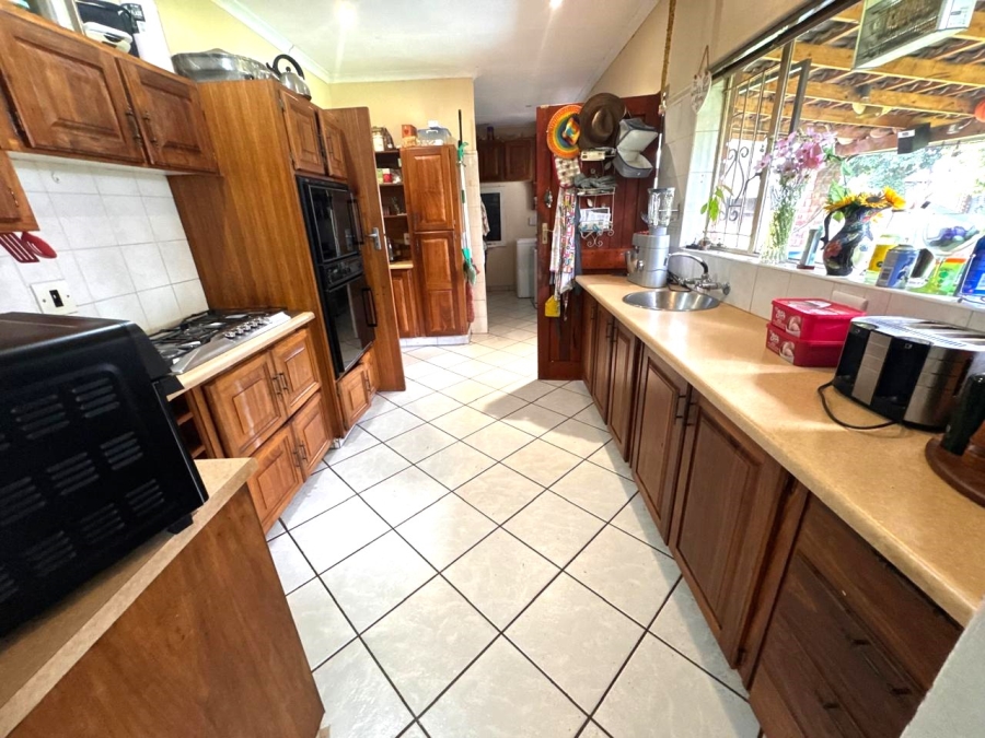 4 Bedroom Property for Sale in Raslouw Gauteng