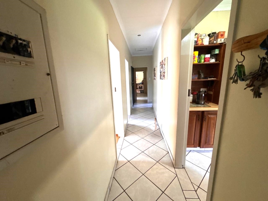 4 Bedroom Property for Sale in Raslouw Gauteng