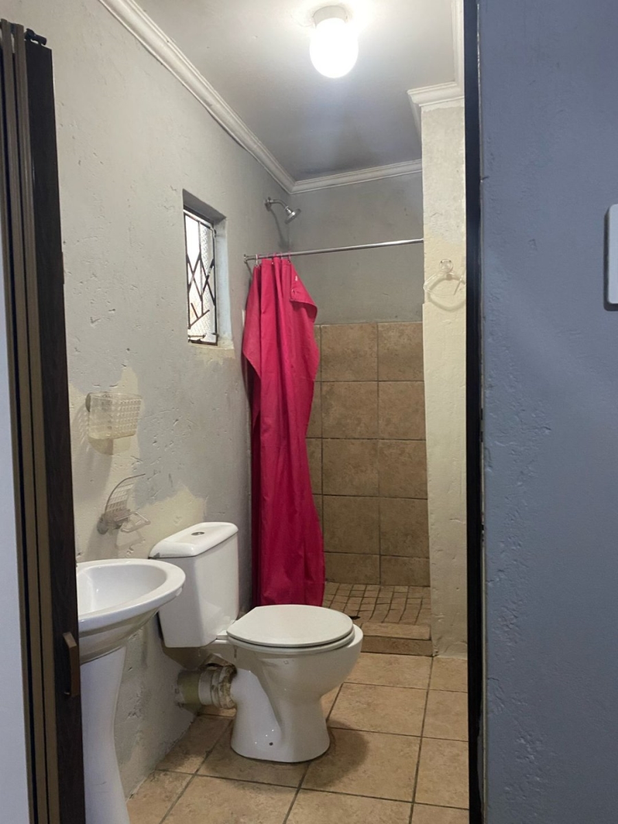 11 Bedroom Property for Sale in Ga-Rankuwa Unit 6 Gauteng