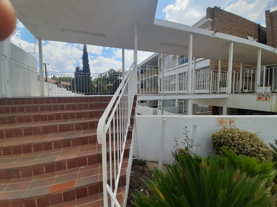 3 Bedroom Property for Sale in Bramley Park Gauteng