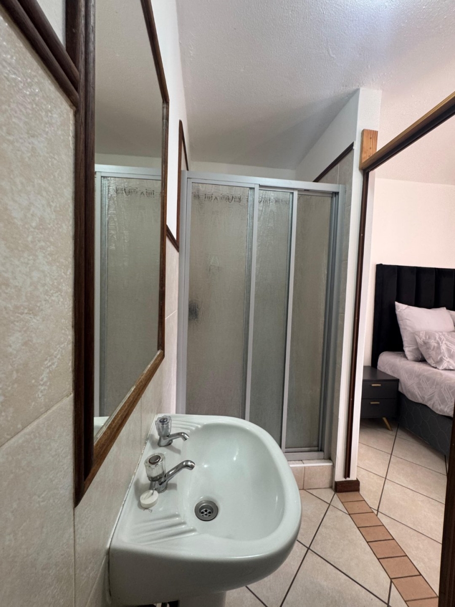 1 Bedroom Property for Sale in Sagewood Gauteng