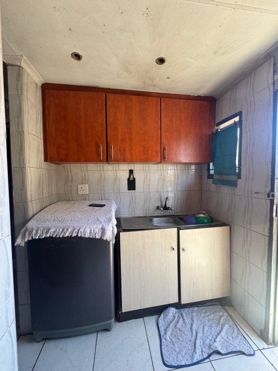 3 Bedroom Property for Sale in Lotus Gardens Gauteng