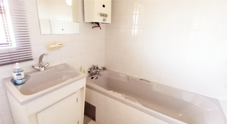 4 Bedroom Property for Sale in Vaal Marina Gauteng