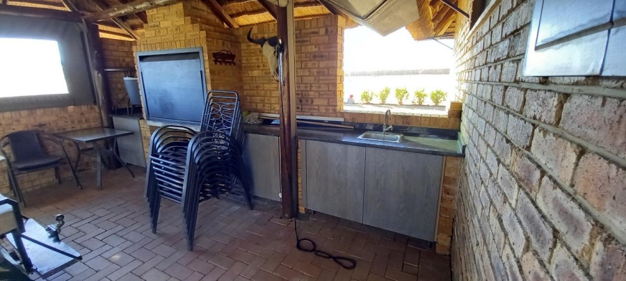 4 Bedroom Property for Sale in Vaal Marina Gauteng