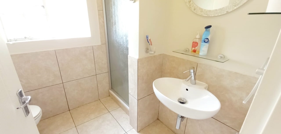 5 Bedroom Property for Sale in Vaal Marina Gauteng