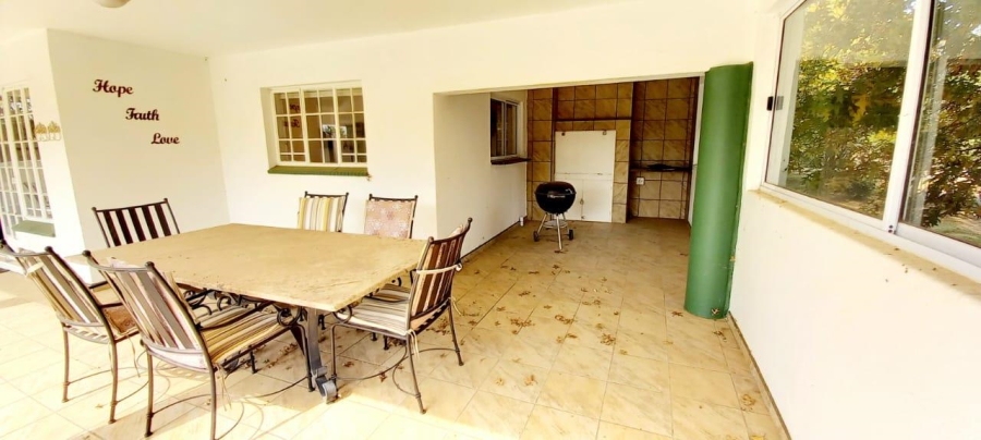 5 Bedroom Property for Sale in Vaal Marina Gauteng