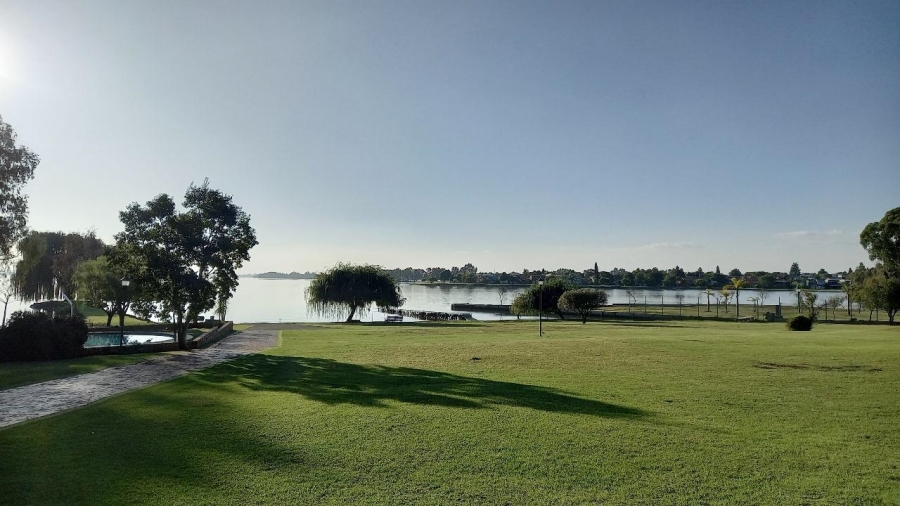 5 Bedroom Property for Sale in Vaal Marina Gauteng