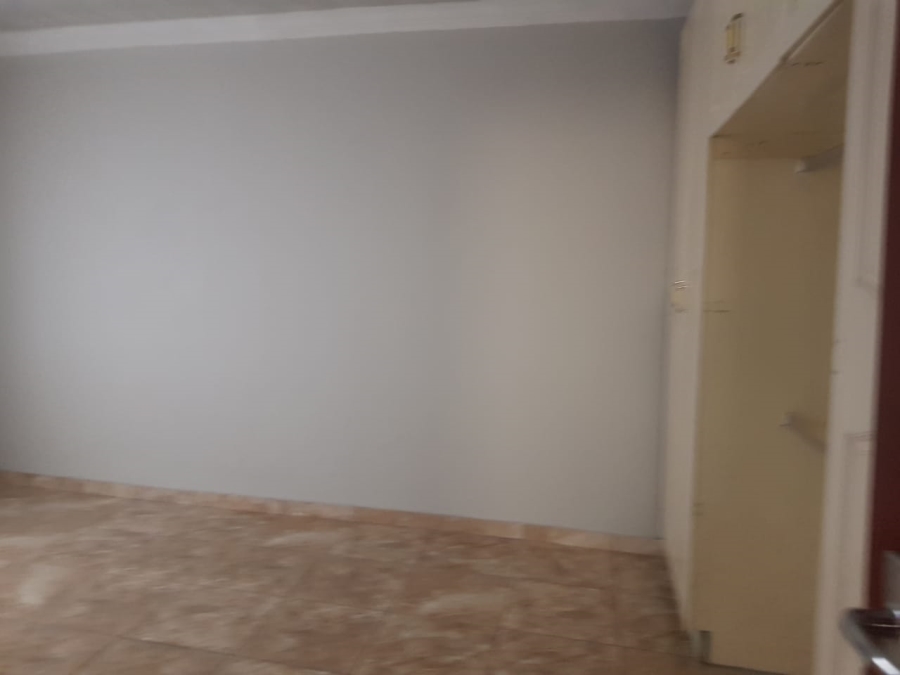 To Let 2 Bedroom Property for Rent in Klipspruit Gauteng