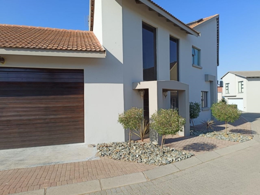 5 Bedroom Property for Sale in Vaal Marina Gauteng