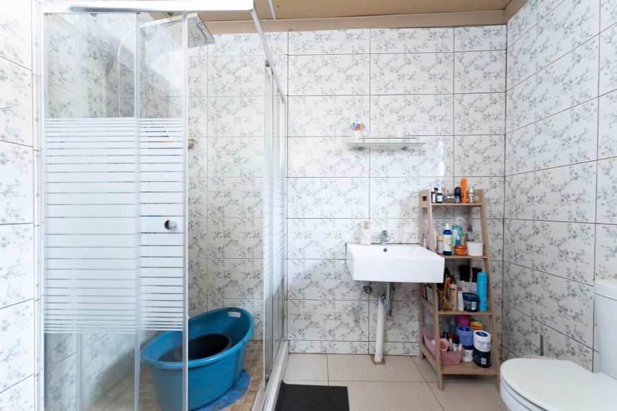 To Let 3 Bedroom Property for Rent in Protea Glen Gauteng