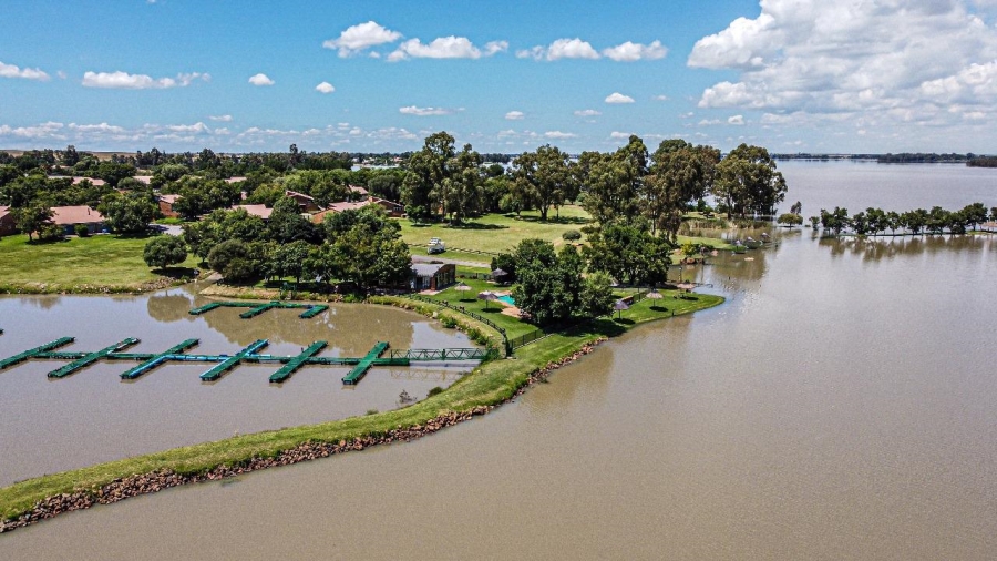 3 Bedroom Property for Sale in Vaal Marina Gauteng