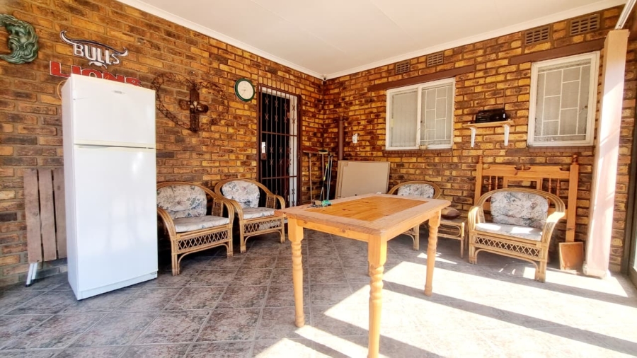 3 Bedroom Property for Sale in Waldrift Gauteng