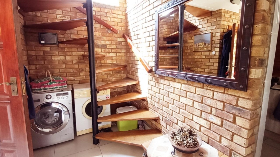 2 Bedroom Property for Sale in Vaal Marina Gauteng