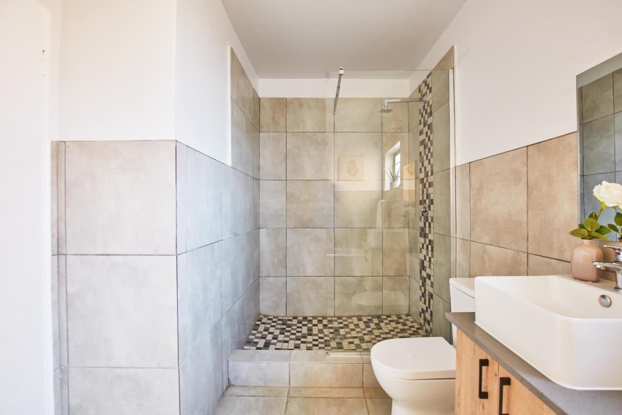 2 Bedroom Property for Sale in Orlando East Gauteng