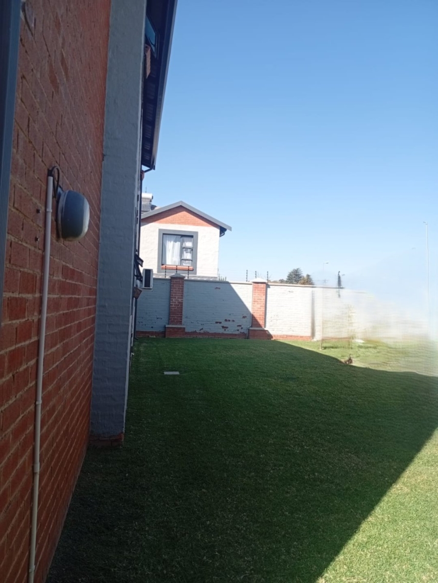 3 Bedroom Property for Sale in Terenure Gauteng