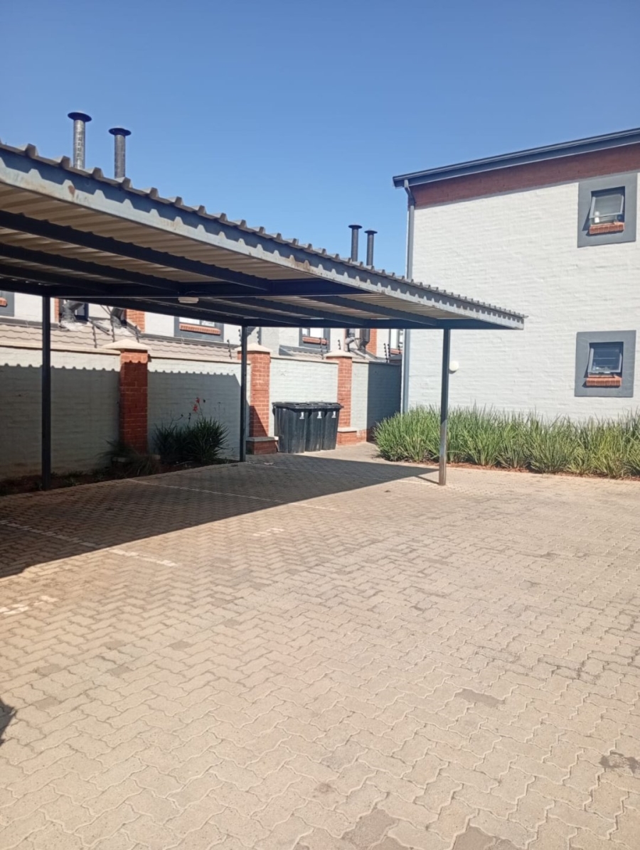 3 Bedroom Property for Sale in Terenure Gauteng