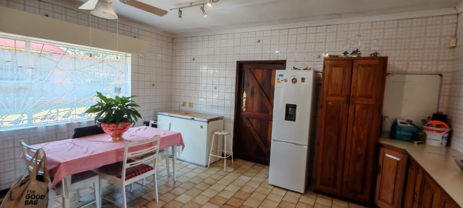 11 Bedroom Property for Sale in Knopjeslaagte Gauteng