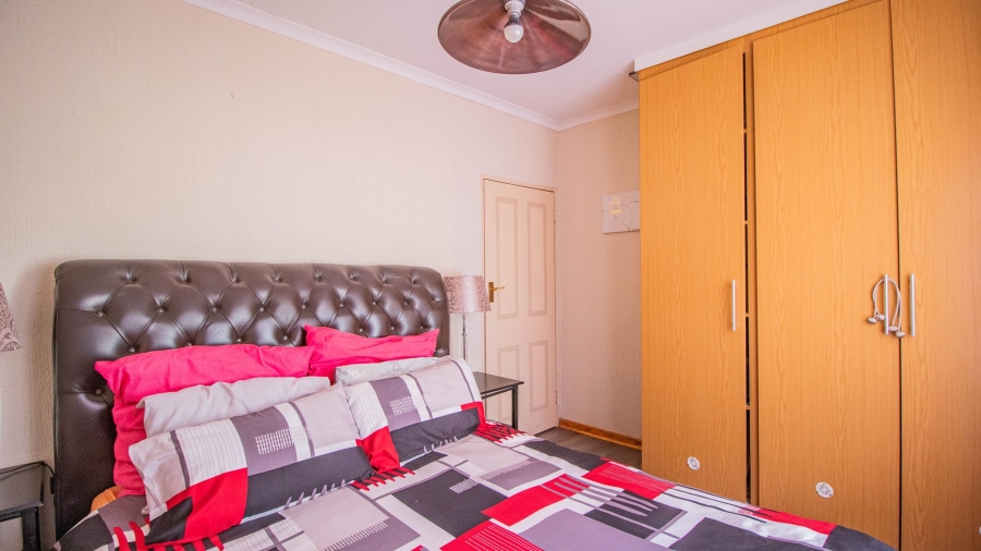 3 Bedroom Property for Sale in Heatherview Gauteng