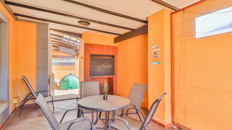 3 Bedroom Property for Sale in Heatherview Gauteng