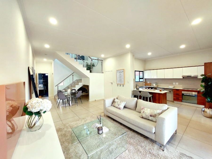 3 Bedroom Property for Sale in Sunninghill Gauteng