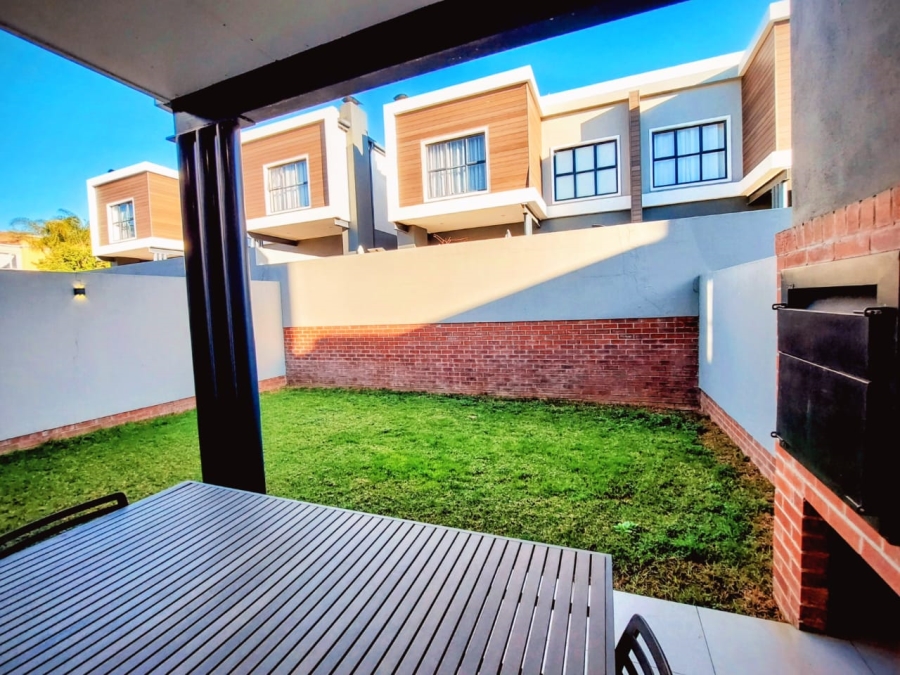 3 Bedroom Property for Sale in Sunninghill Gauteng