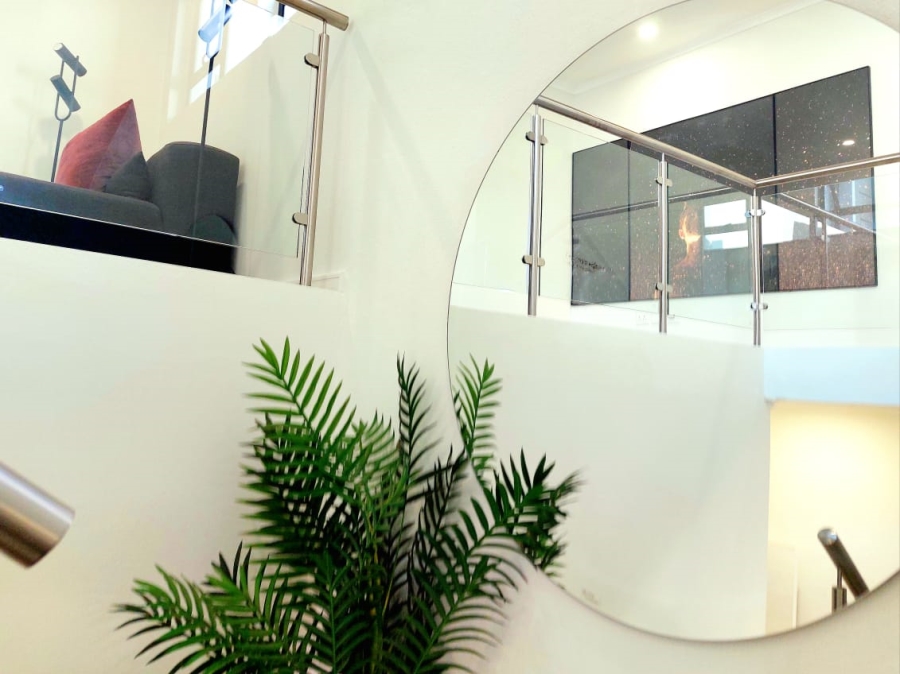 3 Bedroom Property for Sale in Sunninghill Gauteng