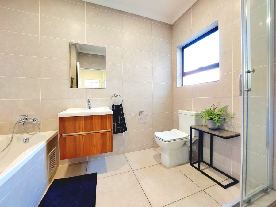 3 Bedroom Property for Sale in Sunninghill Gauteng