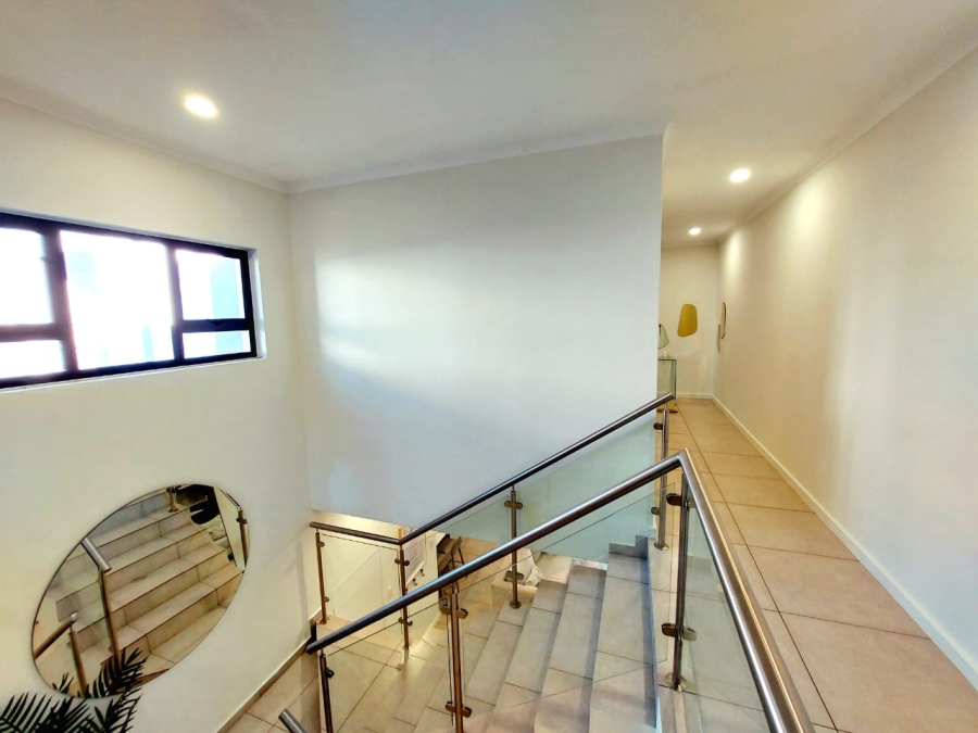 3 Bedroom Property for Sale in Sunninghill Gauteng