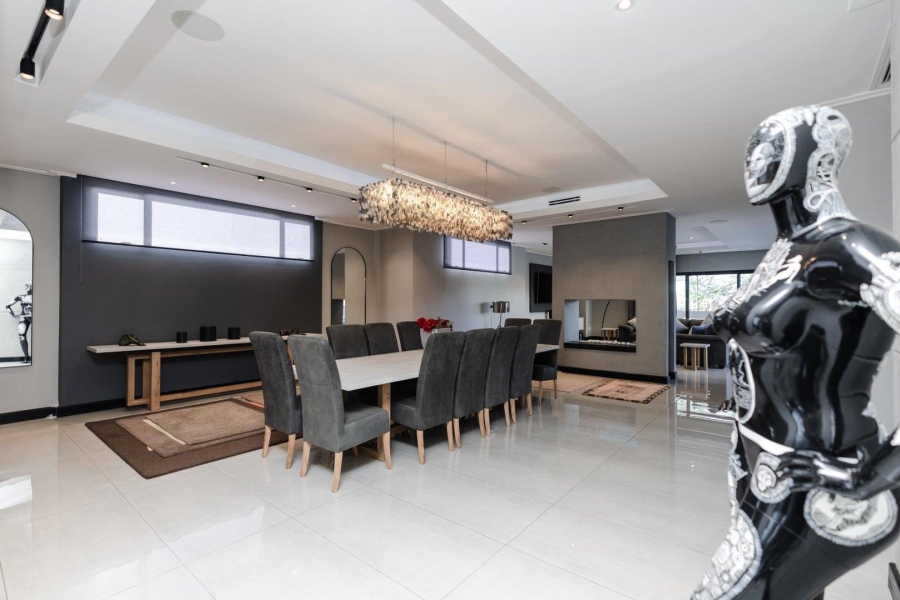 5 Bedroom Property for Sale in Midstream Ridge Gauteng