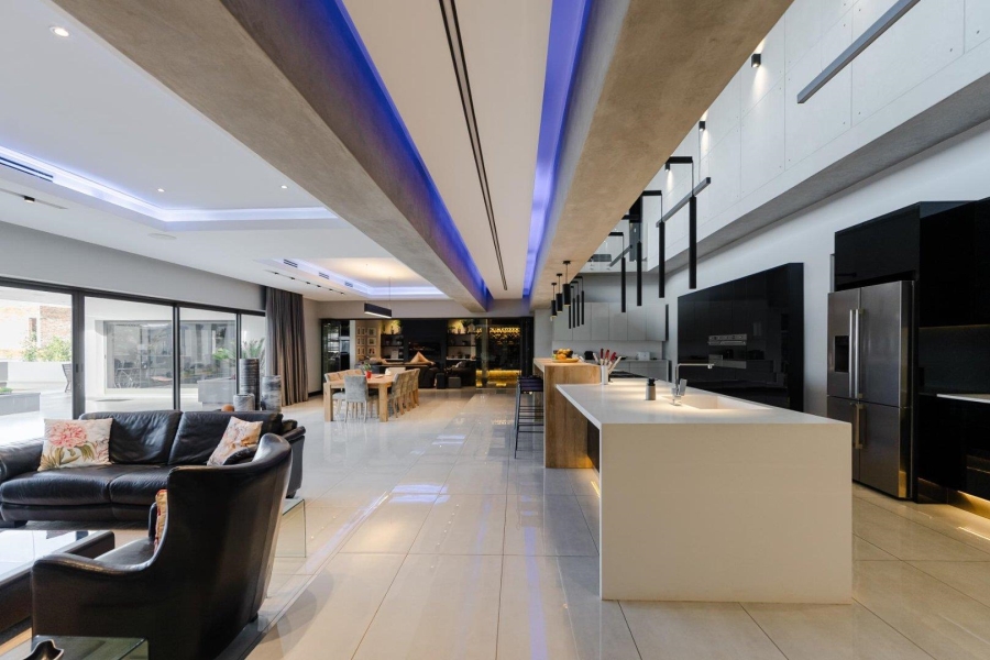 5 Bedroom Property for Sale in Midstream Ridge Gauteng