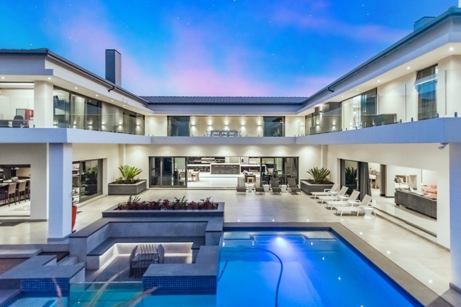 5 Bedroom Property for Sale in Midstream Ridge Gauteng