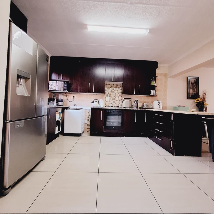 3 Bedroom Property for Sale in Edleen Gauteng