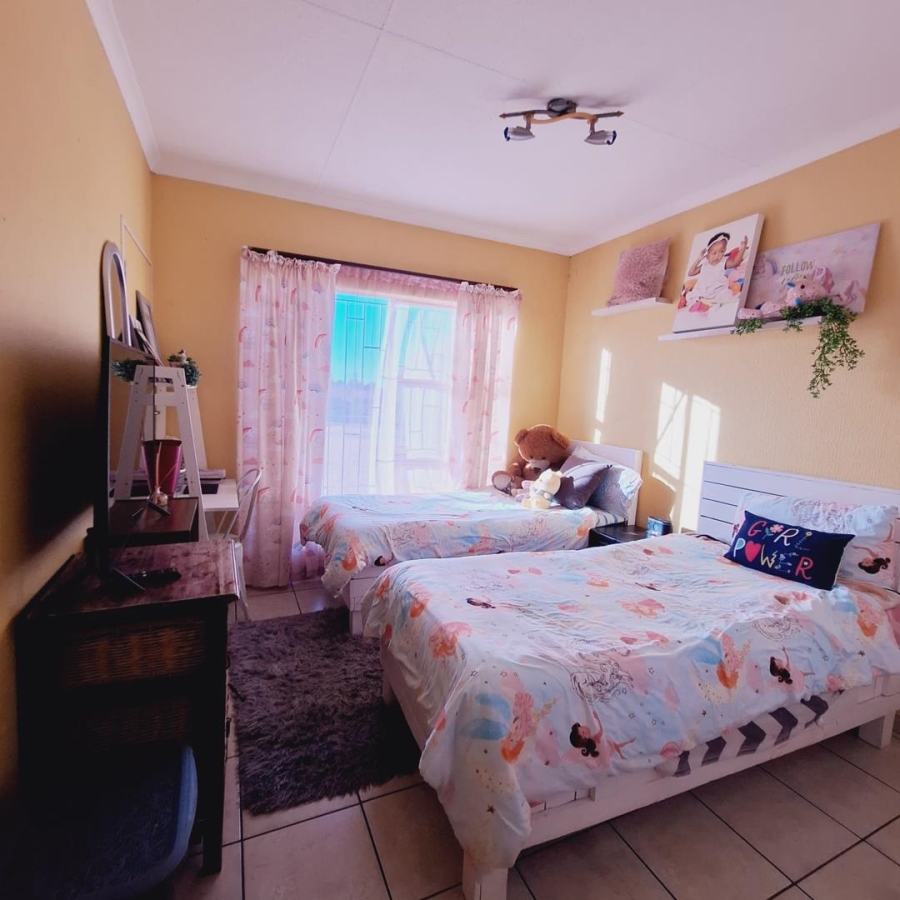 3 Bedroom Property for Sale in Edleen Gauteng