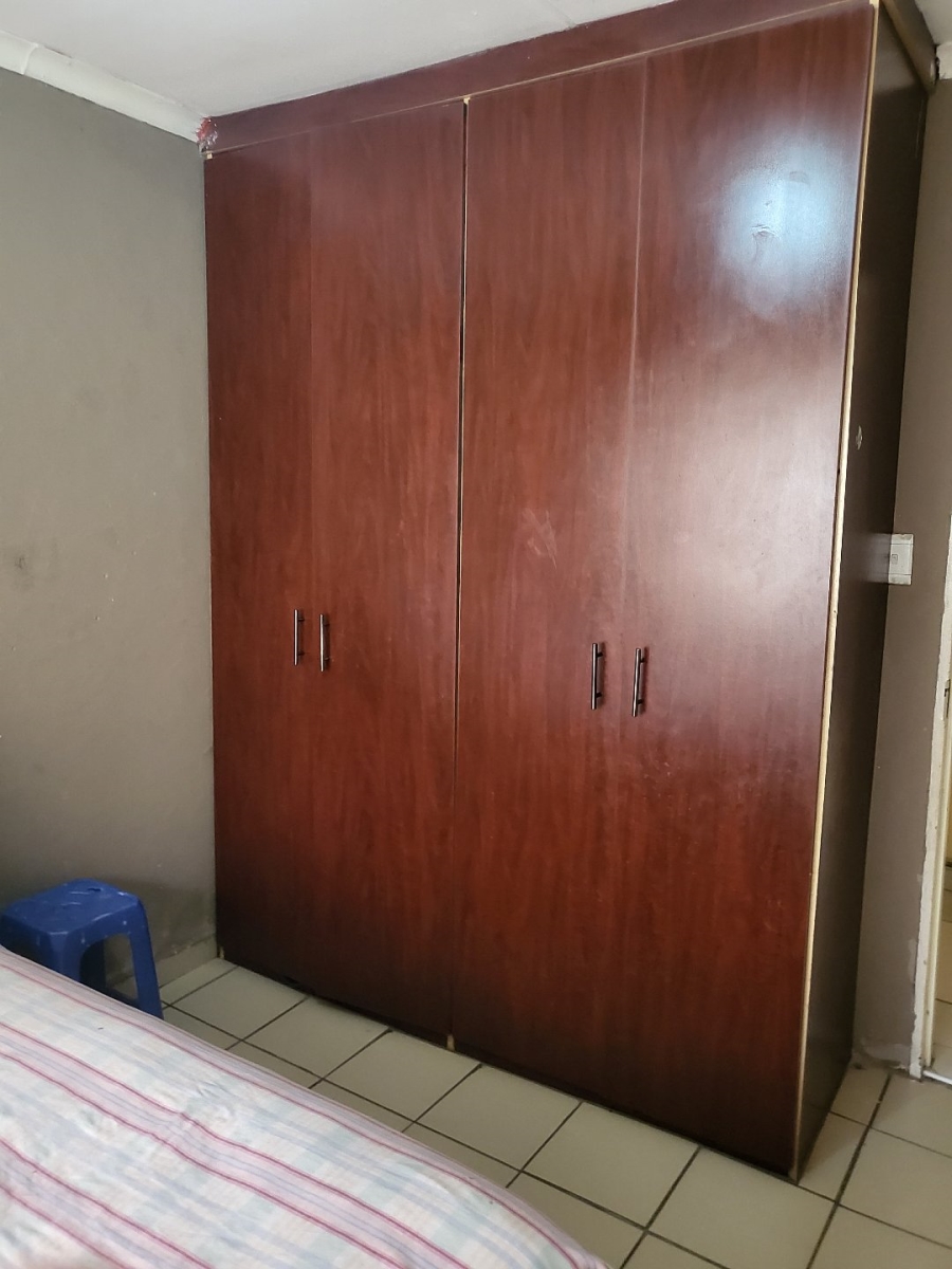 5 Bedroom Property for Sale in Spruit View Gauteng