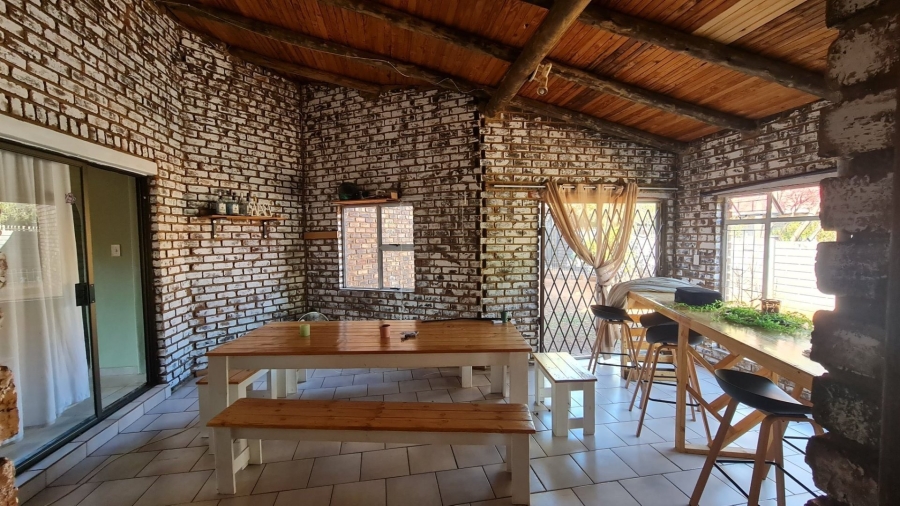 3 Bedroom Property for Sale in Rooihuiskraal Gauteng