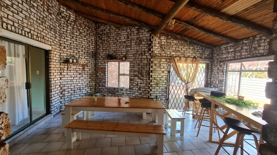 3 Bedroom Property for Sale in Rooihuiskraal Gauteng