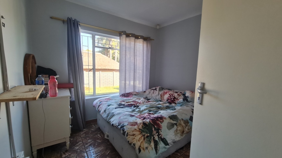 3 Bedroom Property for Sale in Rooihuiskraal Gauteng